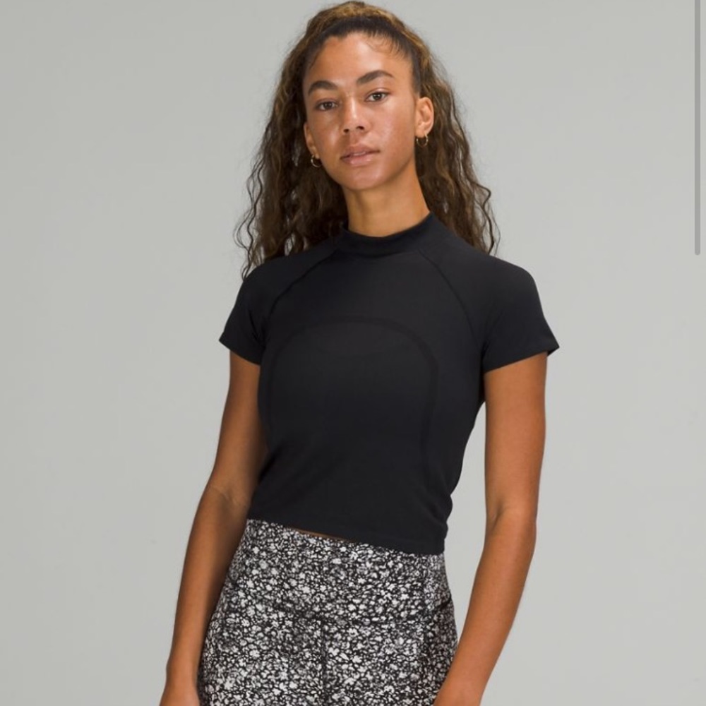 Swiftly Cropped Mock Neck T-Shirt